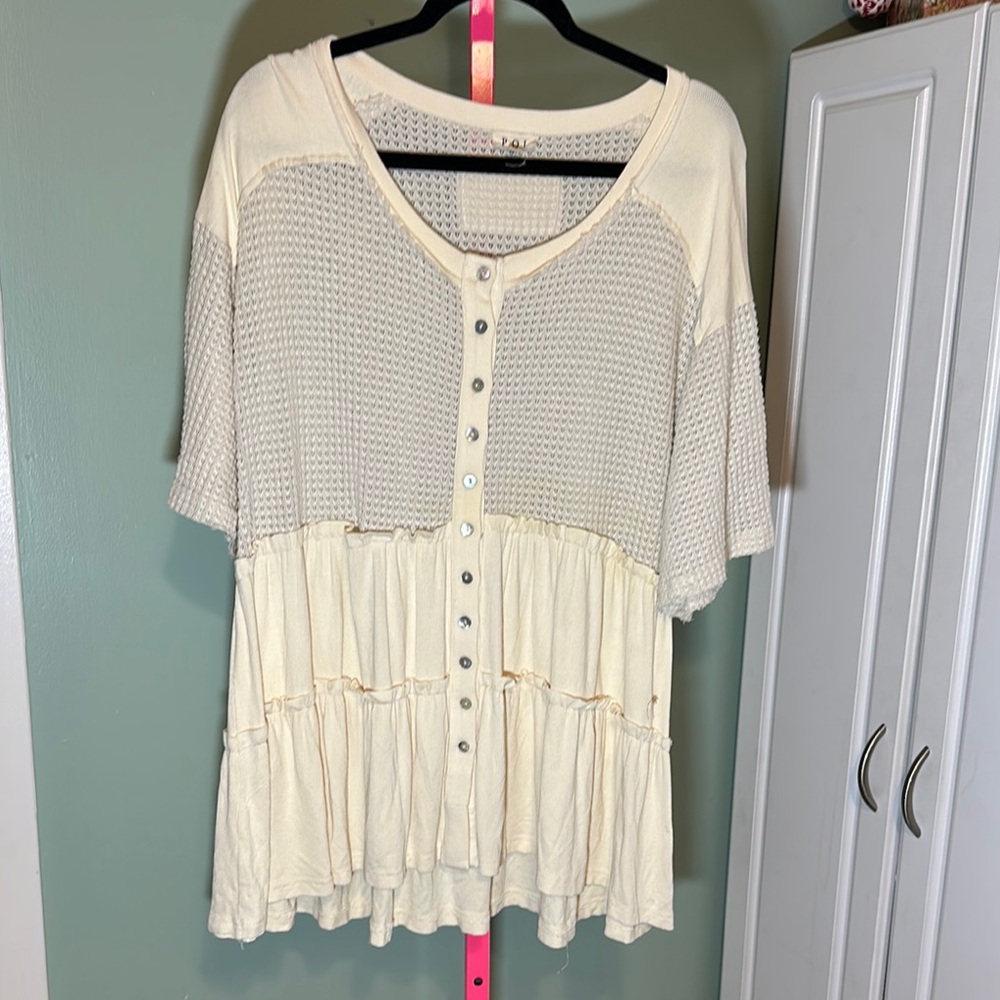 POL Cream 3/4 Sleeve Buttoned Tunic